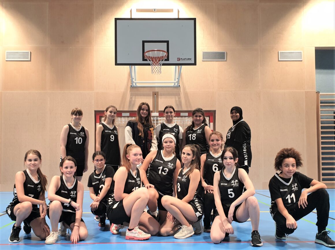 Sieg beim Basketball Schulcup Mädchen