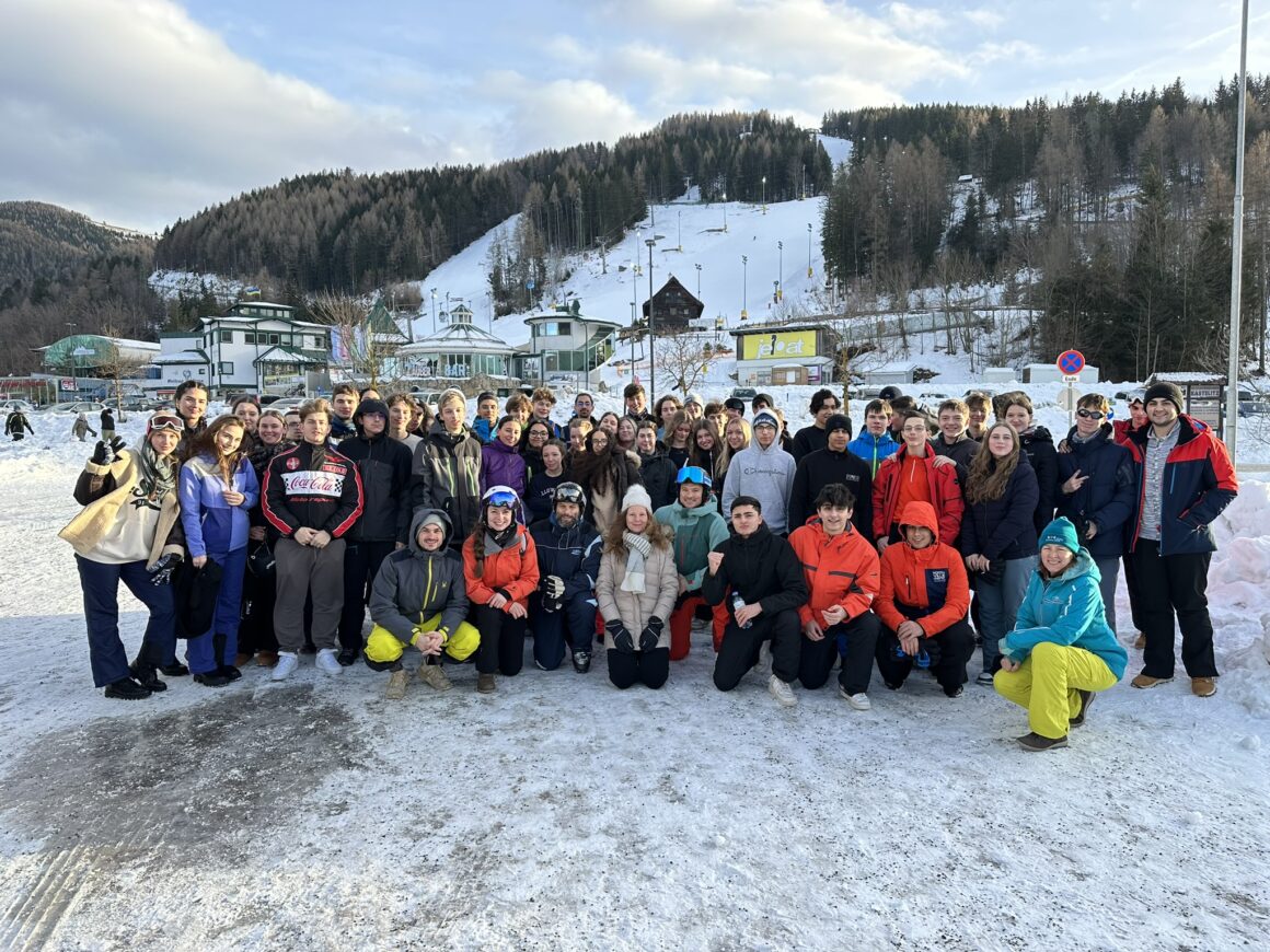 Ein Tag im Schnee – Skitag 2024