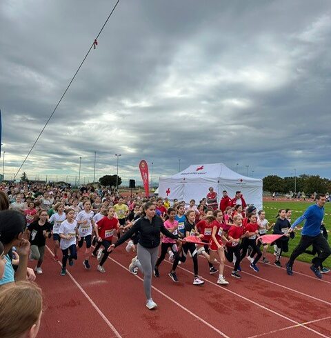 100 Schüler*innen liefen beim LIDL Österreich Schullauf mit: