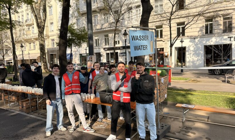 Anfeuern, Versorgen, Mitfiebern: GRG 21 Ödenburger Straße live beim Vienna City Marathon